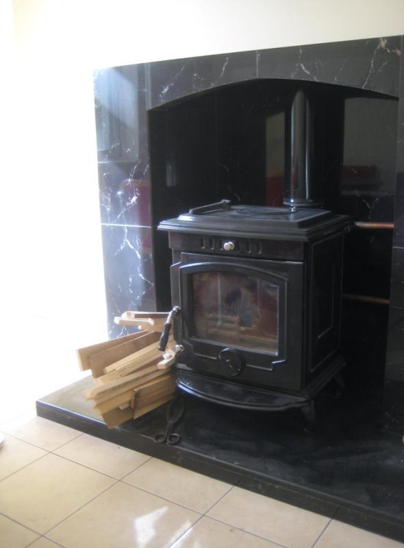wood stove, irish heating, ireland, vacation, holiday, waterford, rent an irish cottage, ireland cottages